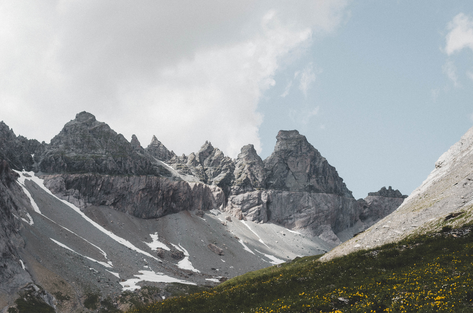 Segnespass Wanderung im Sardona-Welterbe